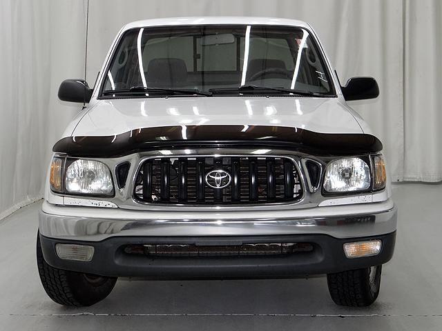 Toyota Tacoma 2002 photo 1