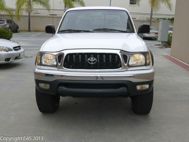 Toyota Tacoma 2002 photo 3