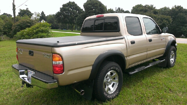 Toyota Tacoma 2002 photo 1