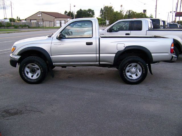 Toyota Tacoma 2002 photo 2