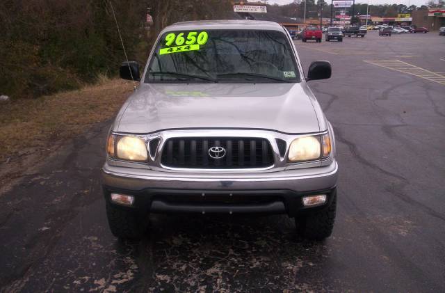 Toyota Tacoma 2002 photo 2