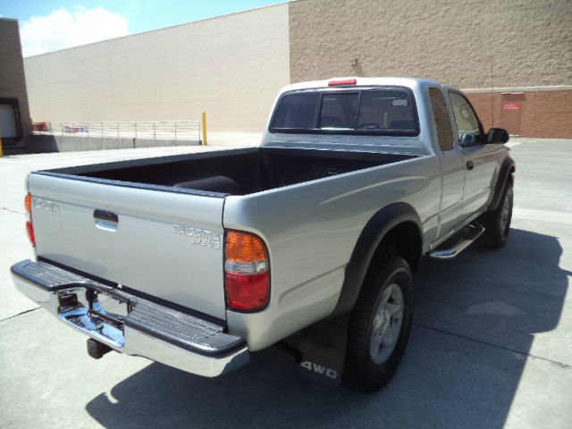 Toyota Tacoma 2002 photo 2