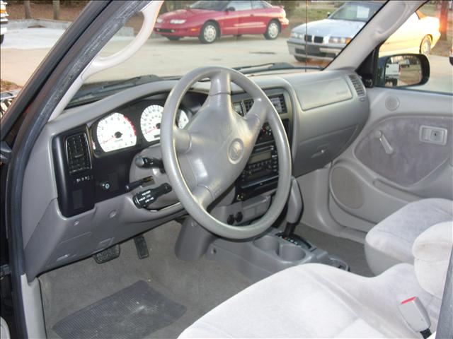 Toyota Tacoma 2002 photo 5