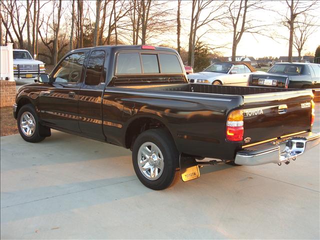 Toyota Tacoma 2002 photo 2