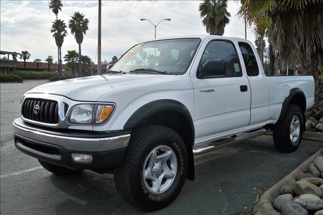 Toyota Tacoma 2002 photo 1