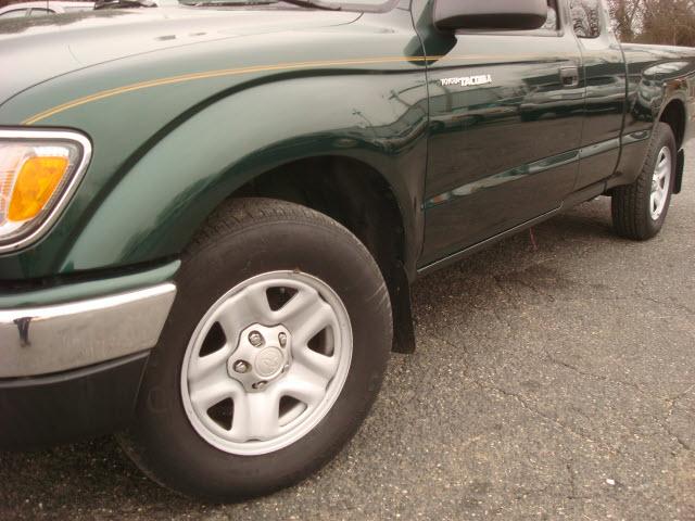 Toyota Tacoma 2002 photo 3