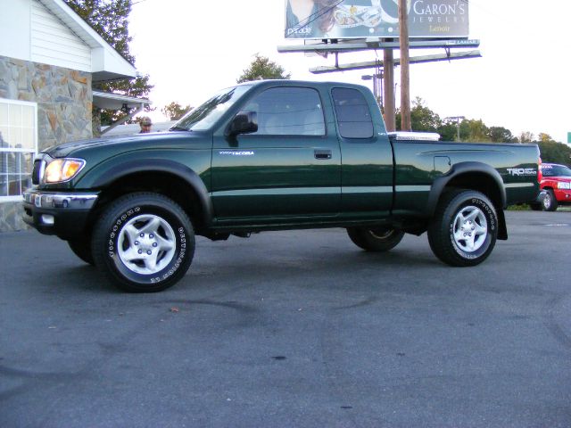 Toyota Tacoma 2002 photo 1