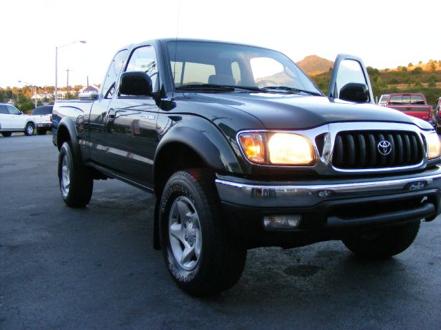 Toyota Tacoma 2002 photo 2