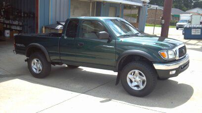 Toyota Tacoma 2002 photo 2