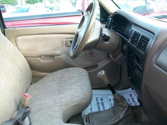 Toyota Tacoma 2003 photo 1