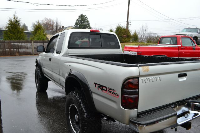 Toyota Tacoma 2003 photo 1