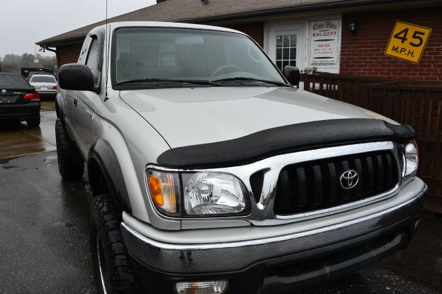 Toyota Tacoma 2003 photo 2