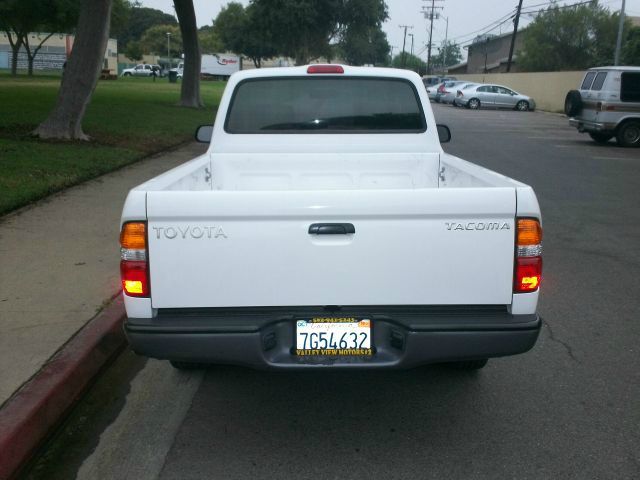 Toyota Tacoma 4wd Pickup Truck