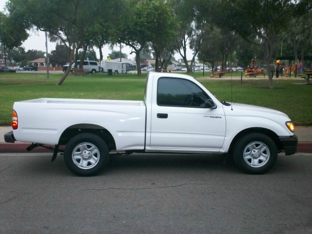 Toyota Tacoma 2003 photo 2