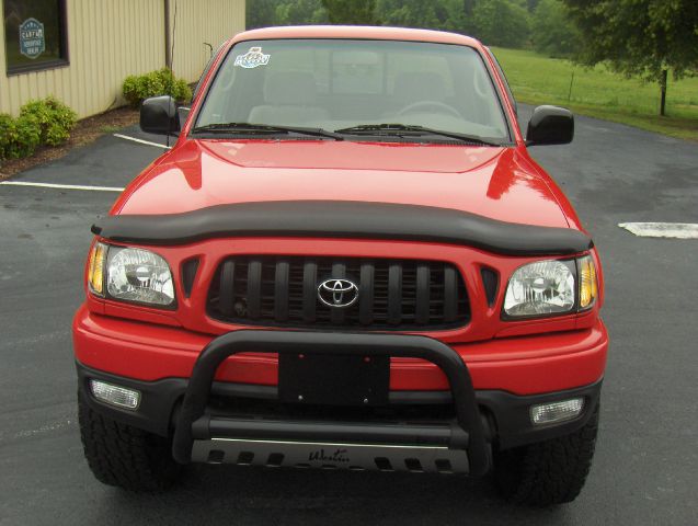 Toyota Tacoma 2003 photo 2