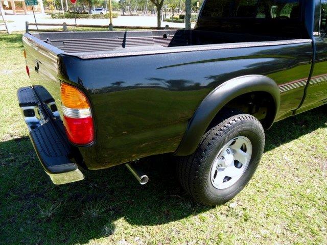 Toyota Tacoma 2003 photo 15