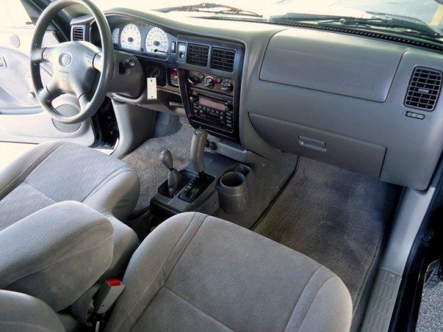 Toyota Tacoma 2003 photo 5