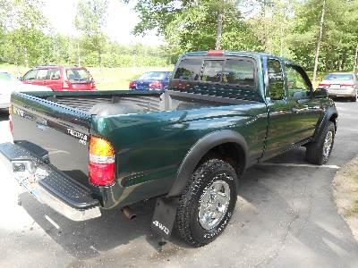 Toyota Tacoma Work Truck Pickup 4D 5 3/4 Ft Pickup Truck