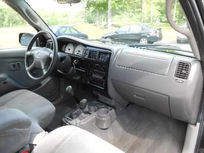 Toyota Tacoma 2003 photo 6