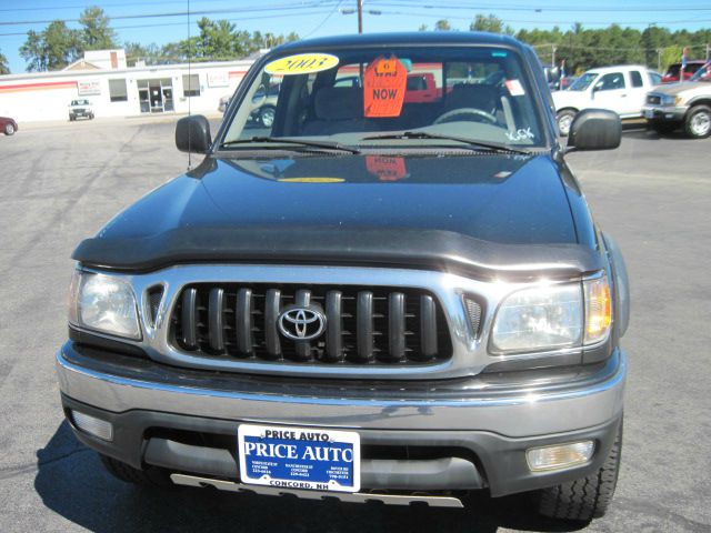 Toyota Tacoma 2003 photo 2