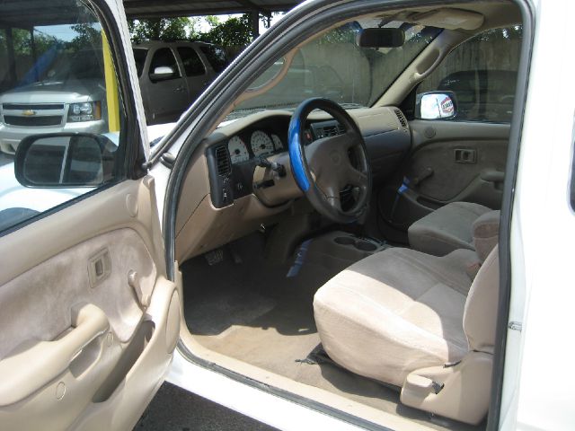 Toyota Tacoma 2003 photo 4