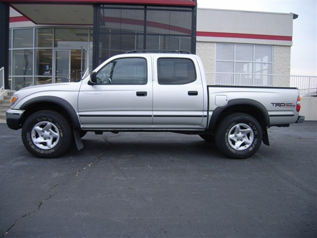 Toyota Tacoma 2003 photo 1