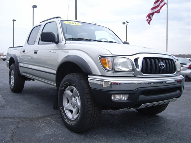 Toyota Tacoma 2003 photo 3