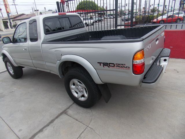 Toyota Tacoma SLT Laramie Big Horn Pickup Truck