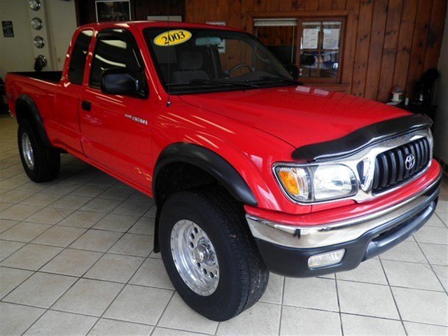 Toyota Tacoma 2003 photo 2