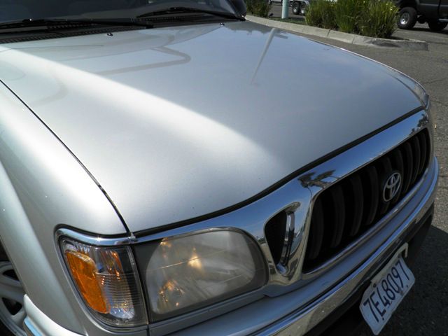 Toyota Tacoma ST Crew Cab 4WD Pickup Truck