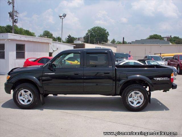 Toyota Tacoma 2004 photo 3