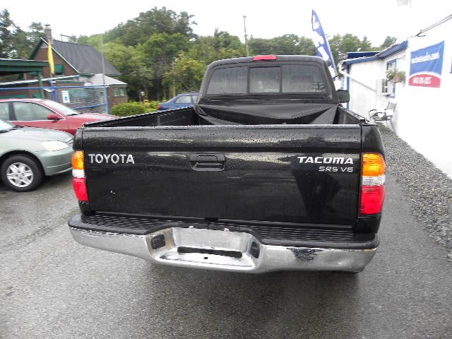 Toyota Tacoma 2004 photo 3