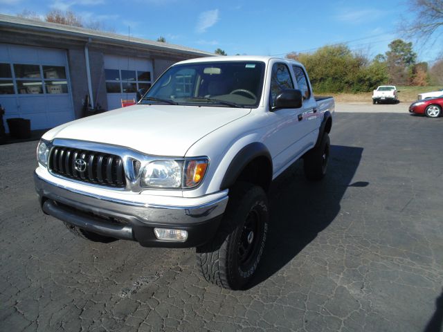 Toyota Tacoma 2004 photo 3