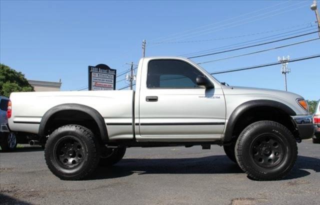 Toyota Tacoma 2004 photo 4