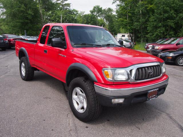 Toyota Tacoma 2004 photo 2