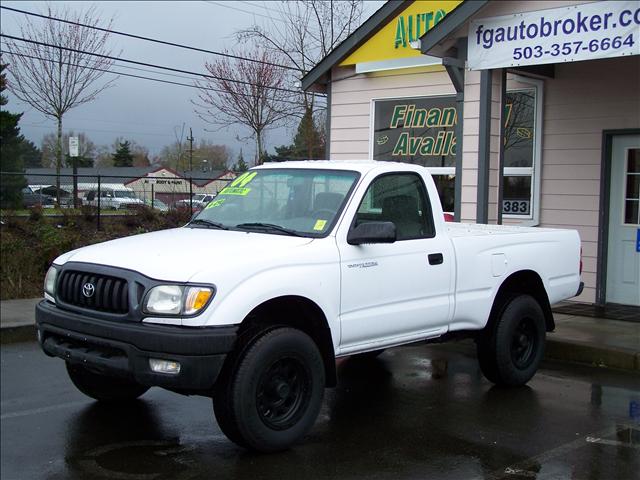 Toyota Tacoma XLT 2WD Pickup