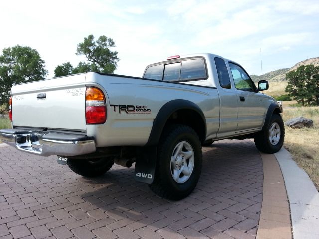 Toyota Tacoma 2004 photo 2