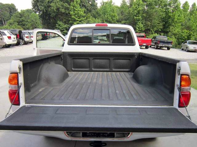 Toyota Tacoma 2004 photo 16