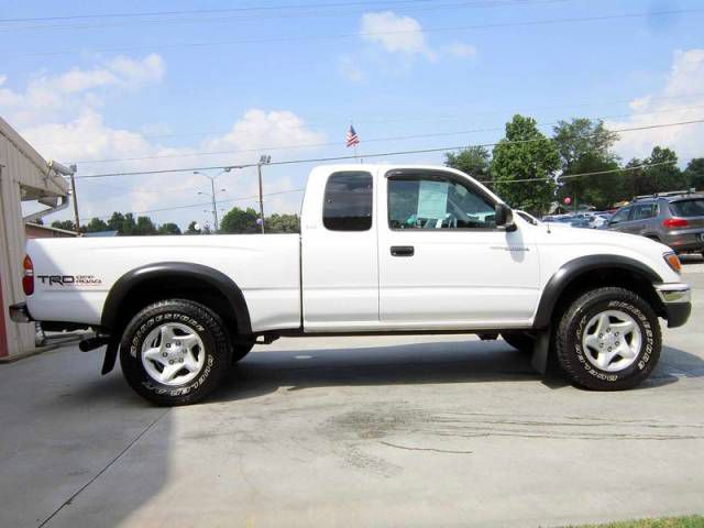 Toyota Tacoma 2004 photo 6