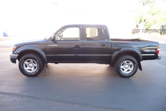 Toyota Tacoma 2004 photo 2