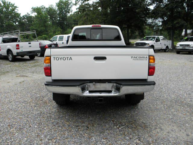 Toyota Tacoma 2004 photo 1