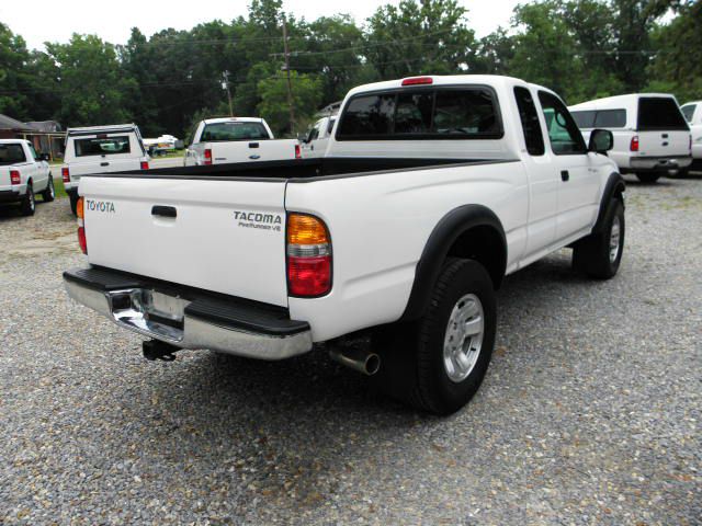 Toyota Tacoma 2004 photo 4