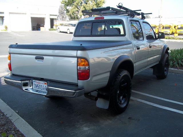 Toyota Tacoma 2004 photo 4