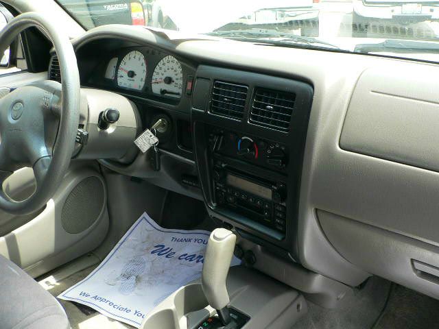 Toyota Tacoma 2004 photo 1