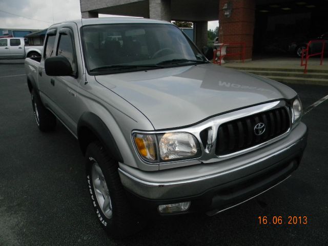 Toyota Tacoma 2004 photo 3