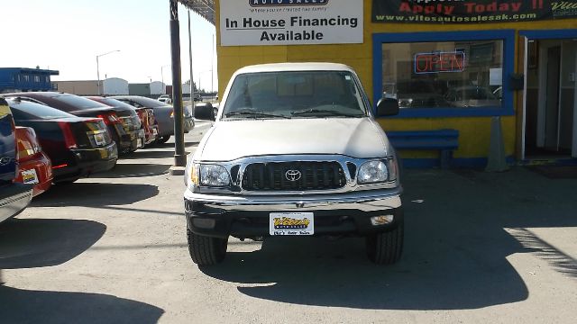 Toyota Tacoma 2004 photo 2