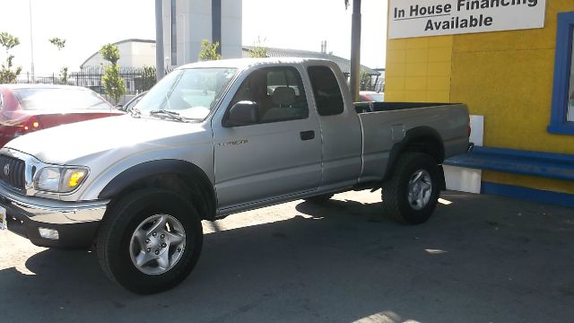 Toyota Tacoma 2004 photo 3