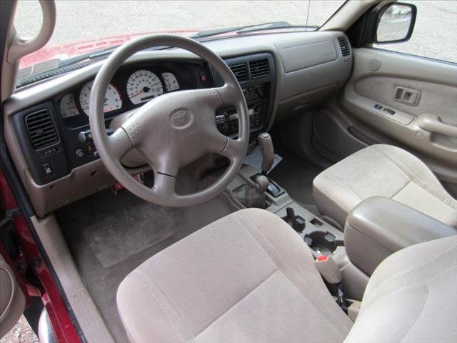 Toyota Tacoma 2004 photo 35