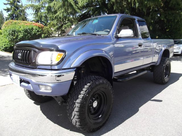 Toyota Tacoma 2004 photo 2