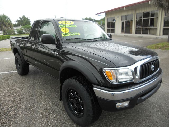 Toyota Tacoma 2004 photo 3